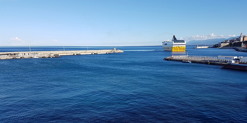 Bastia Hafen Corsica-Ferries