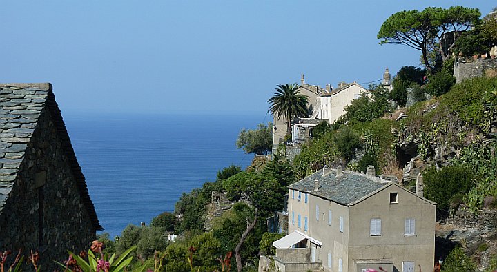 Korsika Nonza