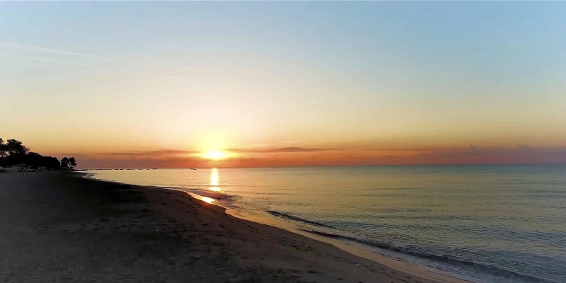 Korsika Sonnenaufgang Plage de Vignale/Ghisonaccia