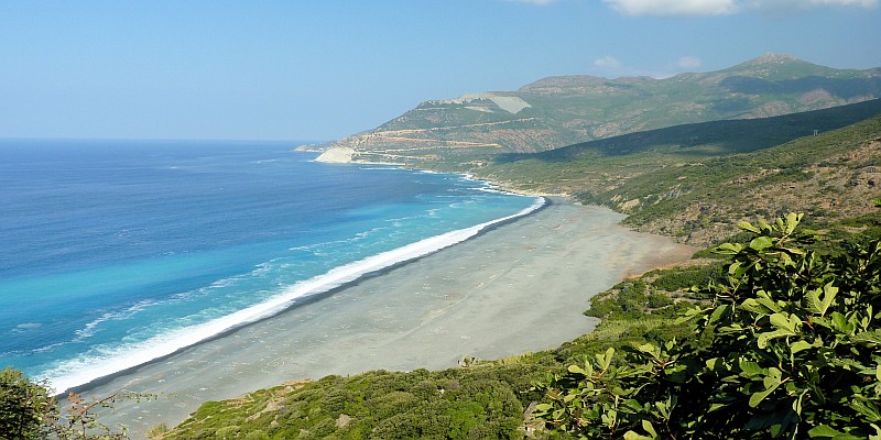 Schwarzer Strand Nonza
