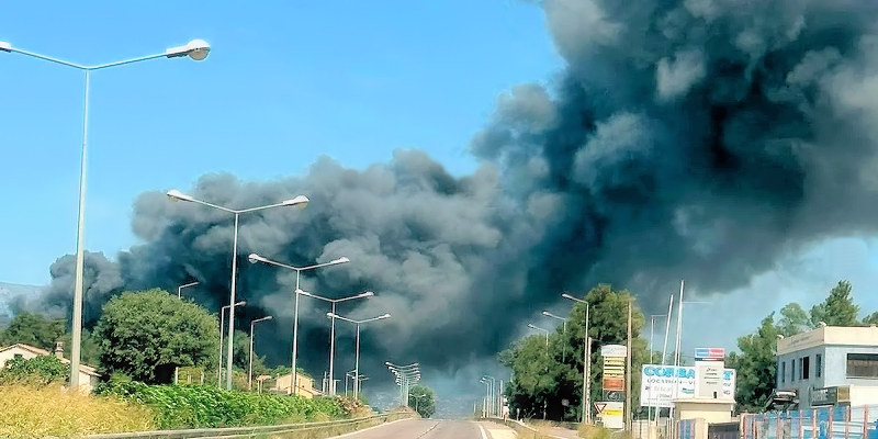 Korsika: Feuer Borgo/Bastia