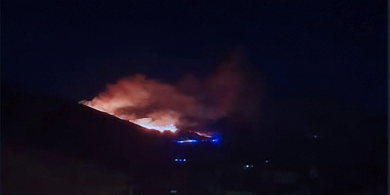 Korsika: Feuer bei Pietra-di-Verde 