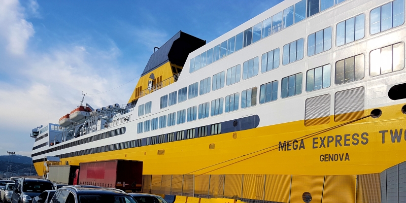 Korsika: Corsica Ferries 